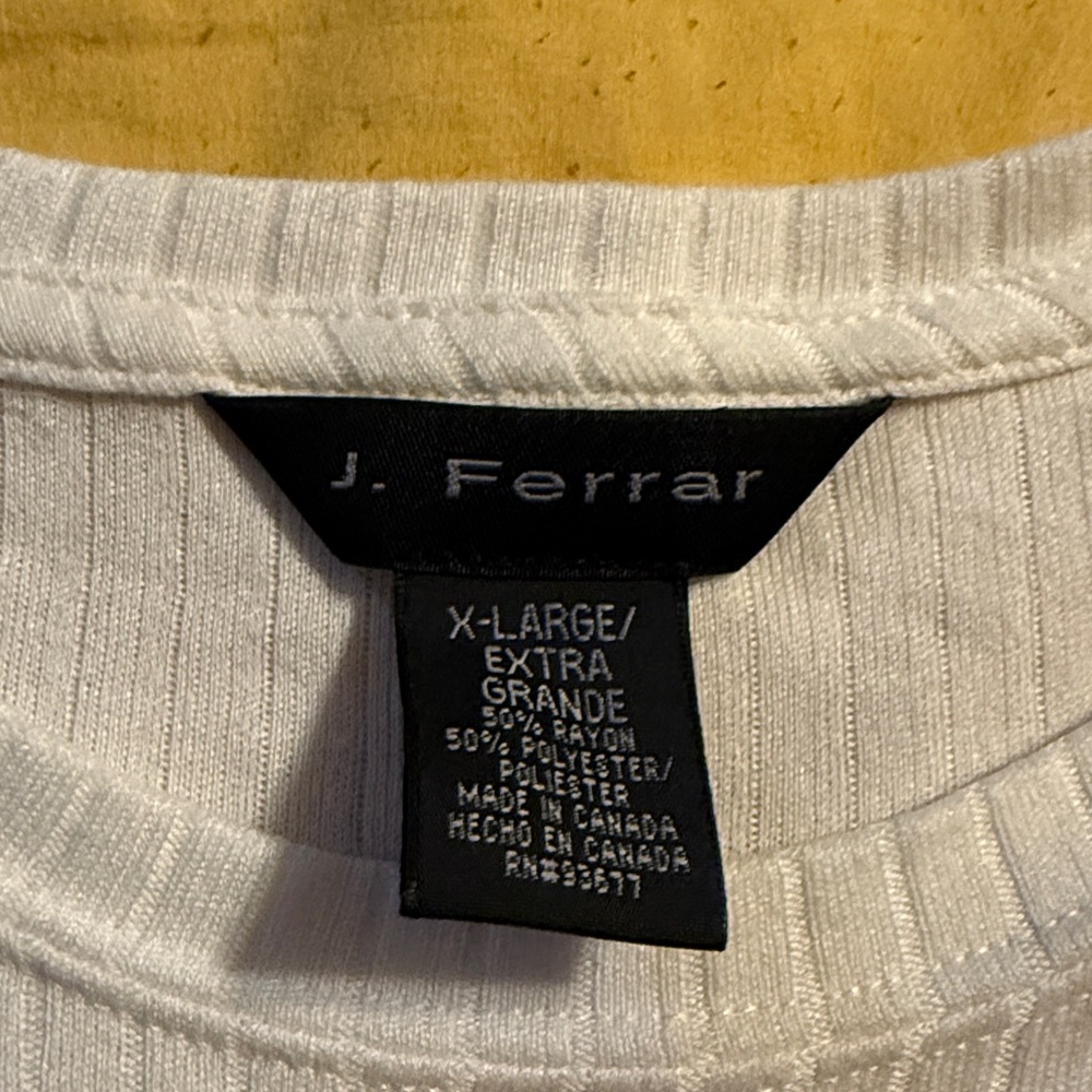 J.Ferrar White Ribbed Tee - Picture 2 of 2